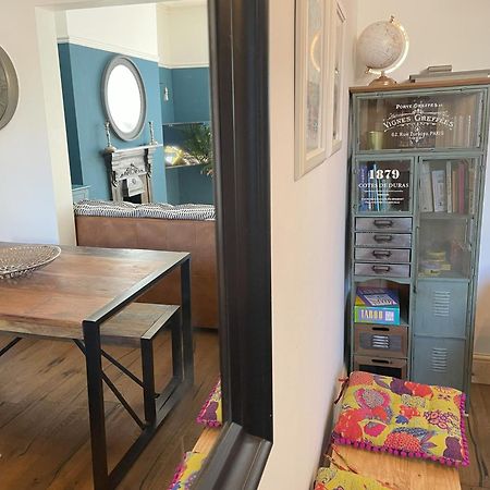 Stylish 5-Bedroom House Near Tunnels Beach Ilfracombe Esterno foto