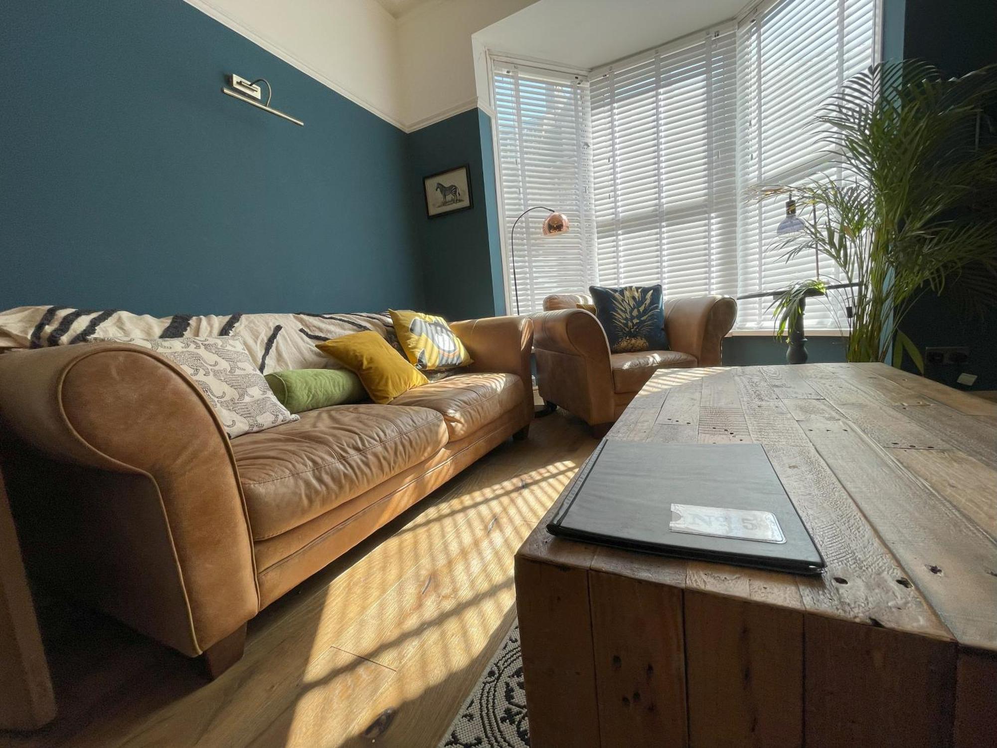 Stylish 5-Bedroom House Near Tunnels Beach Ilfracombe Esterno foto